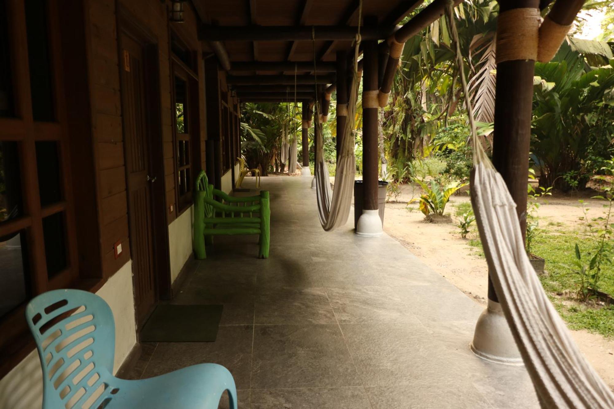 Hotel Salvador Gaviota Livingston Ngoại thất bức ảnh