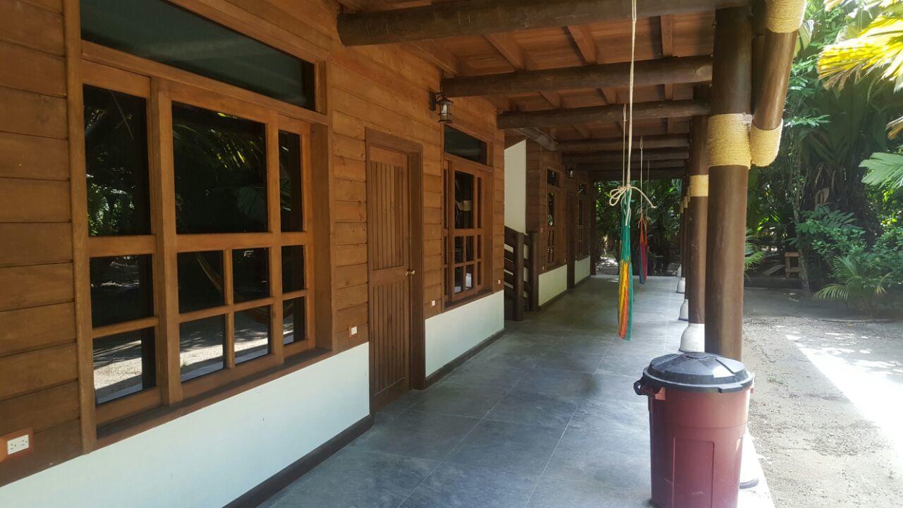 Hotel Salvador Gaviota Livingston Ngoại thất bức ảnh